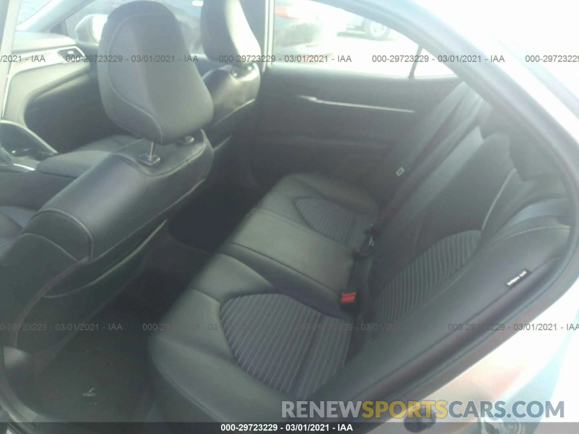 8 Photograph of a damaged car 4T1G11AK6LU346919 TOYOTA CAMRY 2020