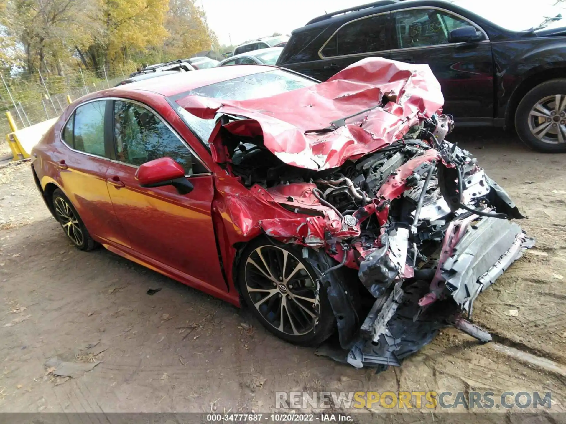 1 Photograph of a damaged car 4T1G11AK6LU347486 TOYOTA CAMRY 2020