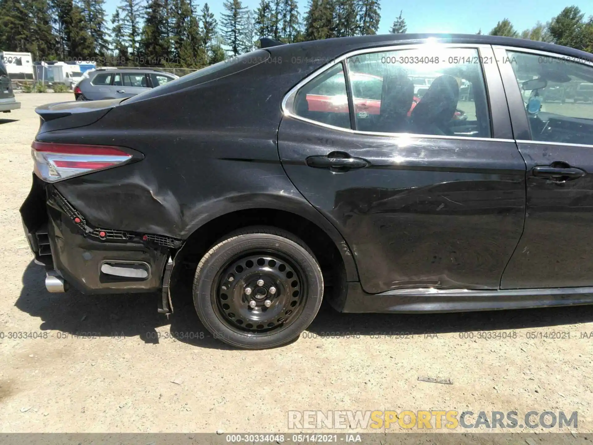 6 Photograph of a damaged car 4T1G11AK6LU356446 TOYOTA CAMRY 2020