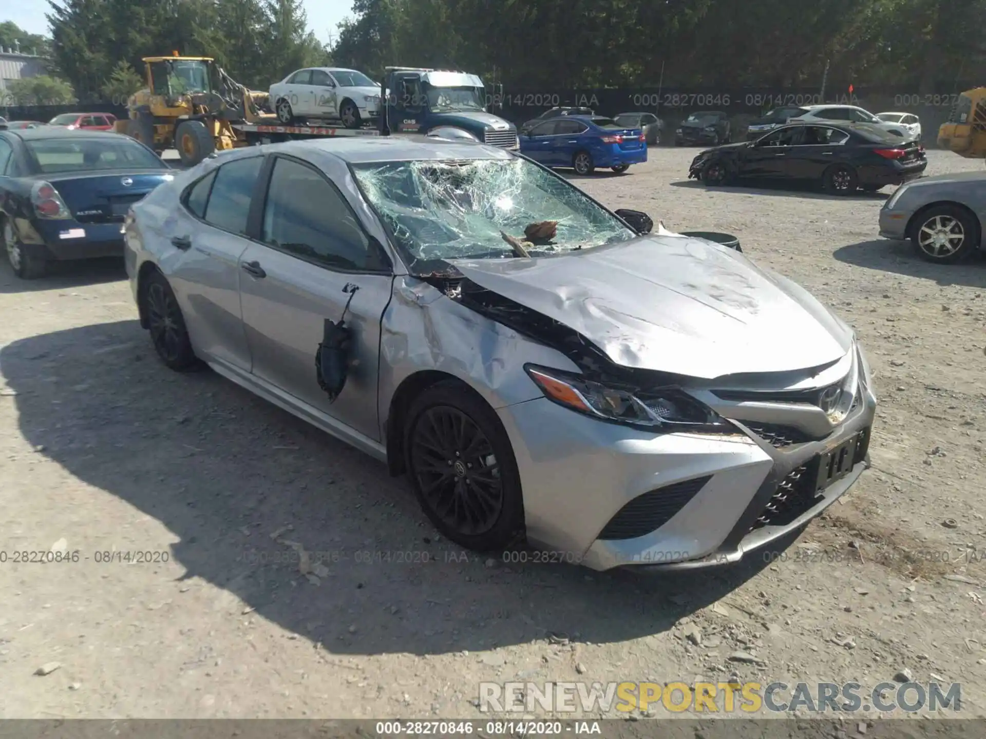 1 Photograph of a damaged car 4T1G11AK6LU361646 TOYOTA CAMRY 2020