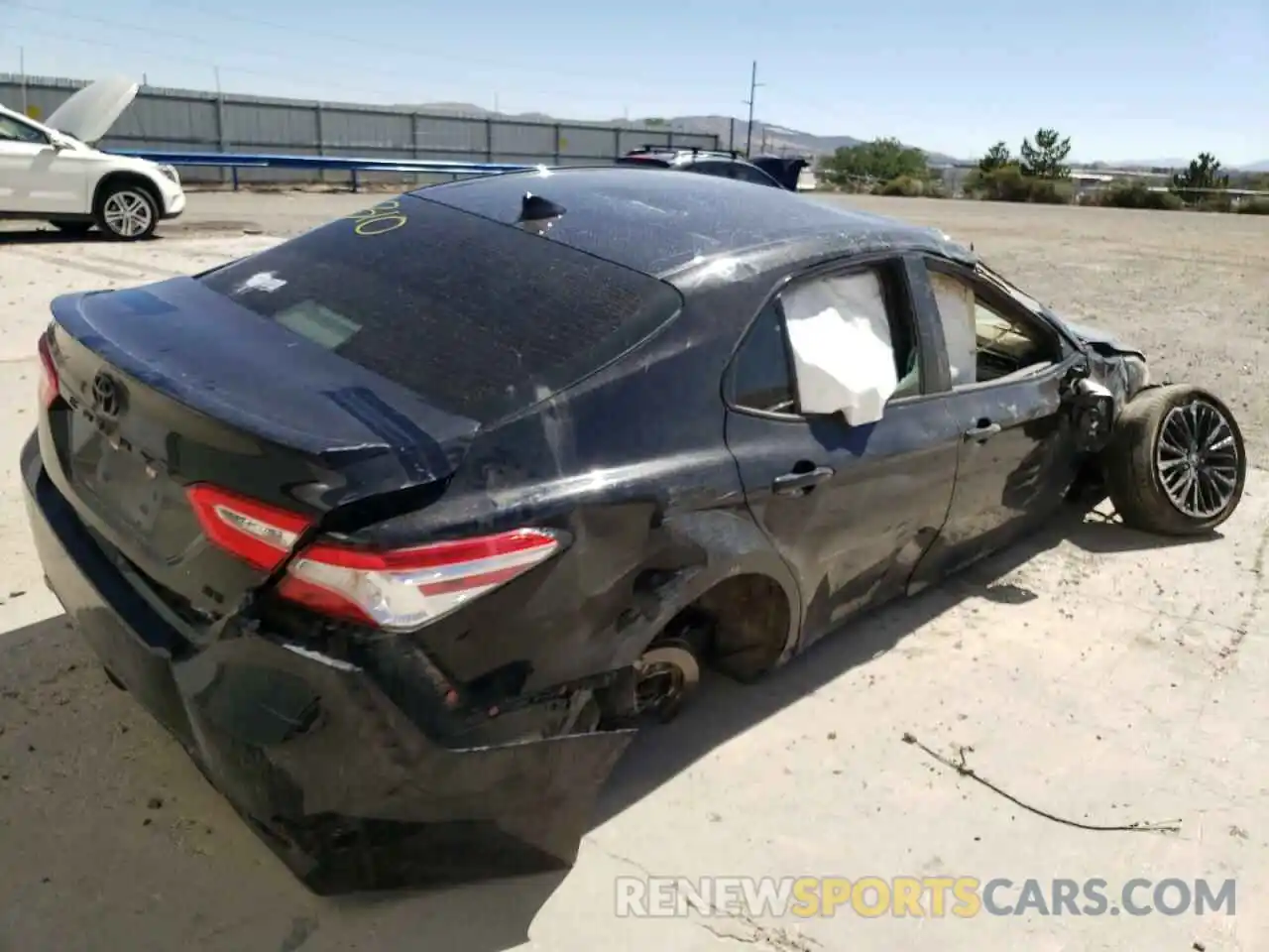 4 Photograph of a damaged car 4T1G11AK6LU369004 TOYOTA CAMRY 2020