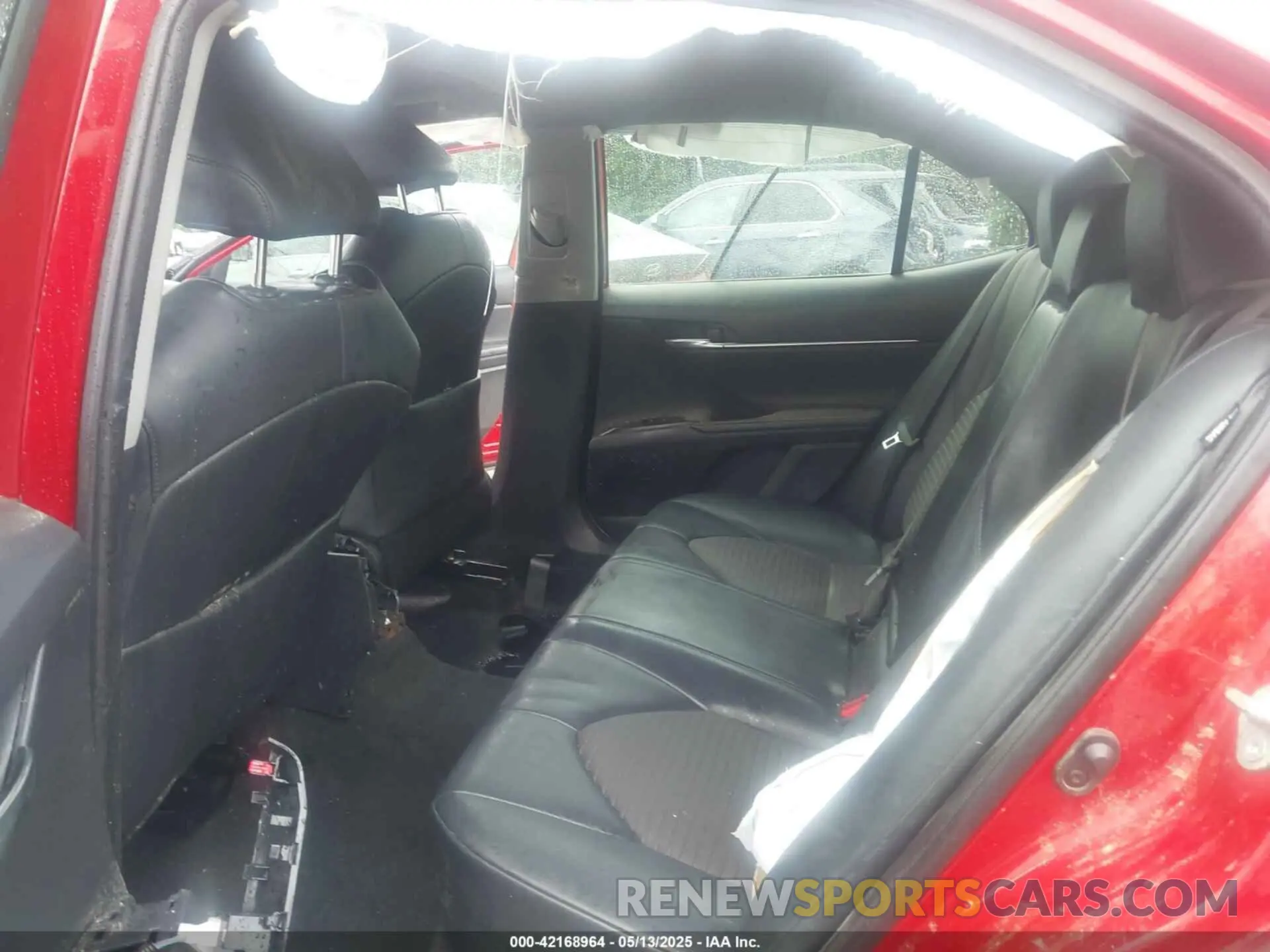 8 Photograph of a damaged car 4T1G11AK6LU374400 TOYOTA CAMRY 2020