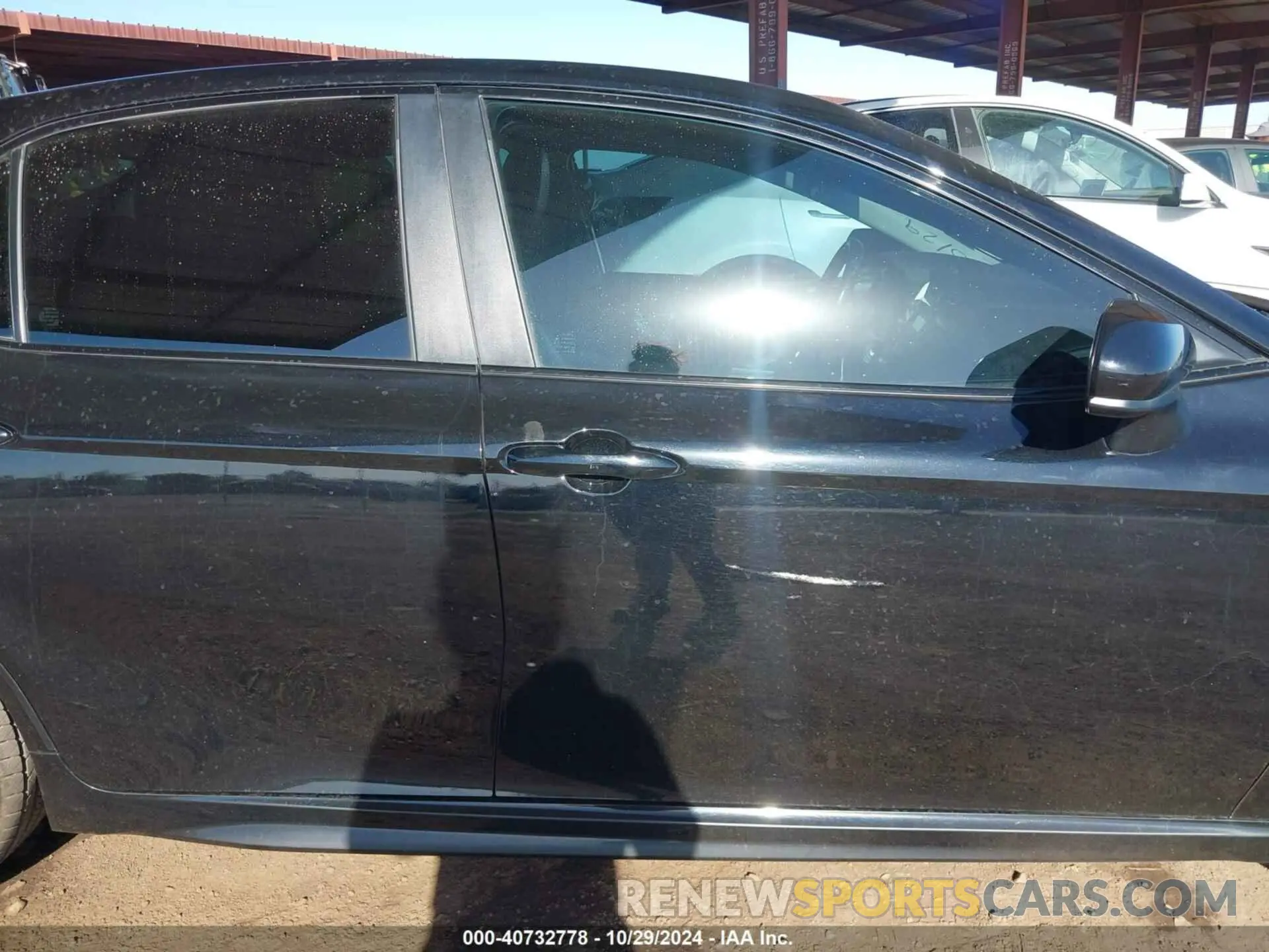 14 Photograph of a damaged car 4T1G11AK6LU399328 TOYOTA CAMRY 2020
