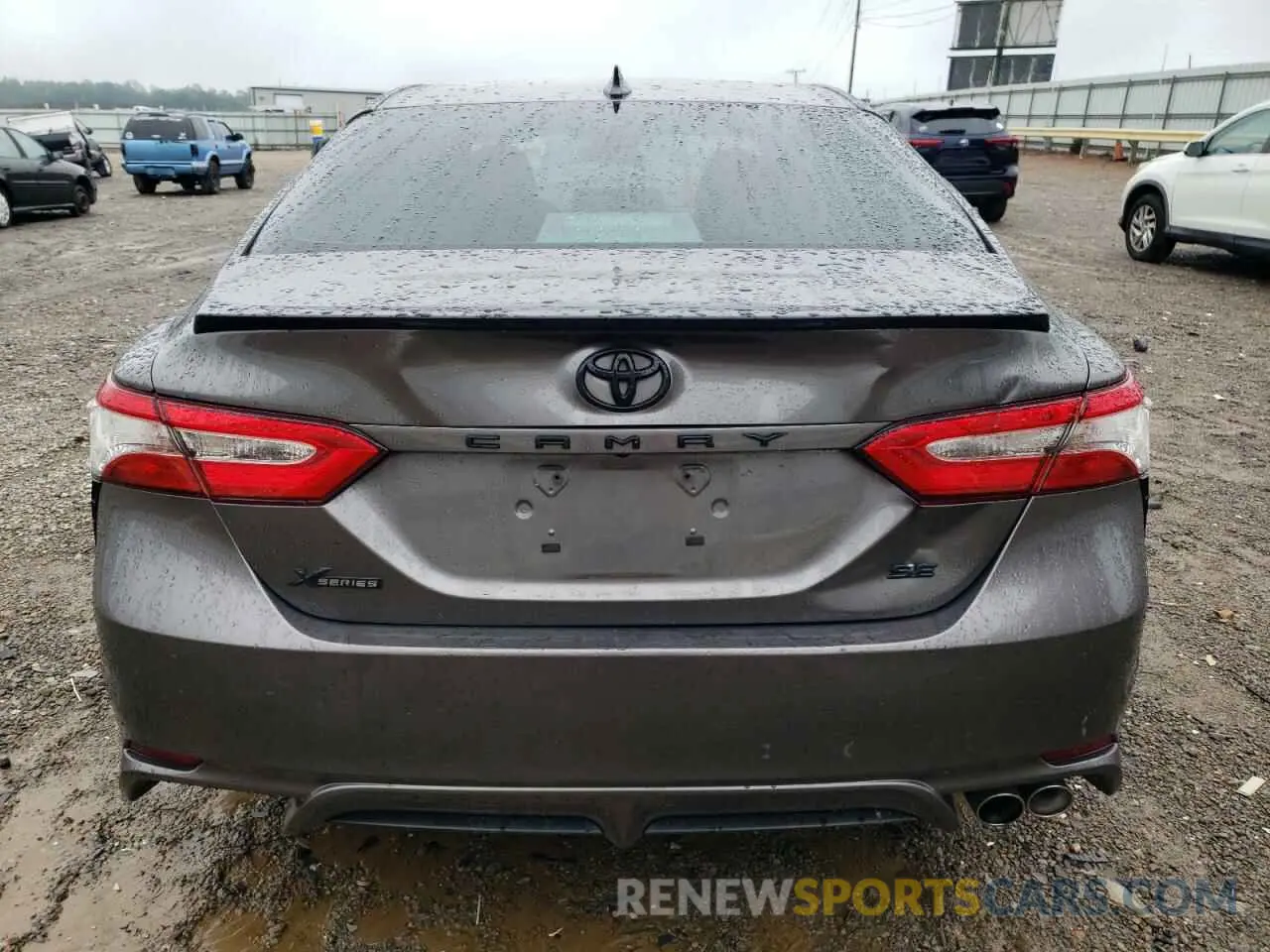 6 Photograph of a damaged car 4T1G11AK6LU503963 TOYOTA CAMRY 2020