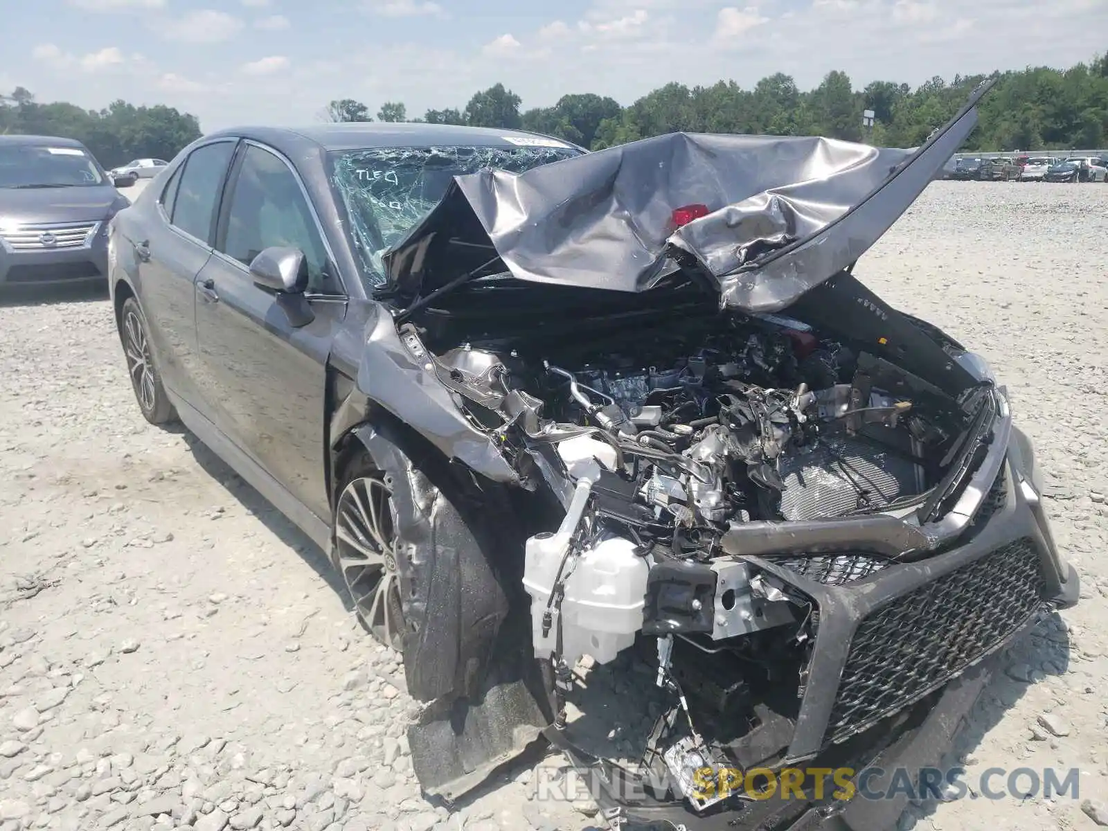 1 Photograph of a damaged car 4T1G11AK6LU504501 TOYOTA CAMRY 2020