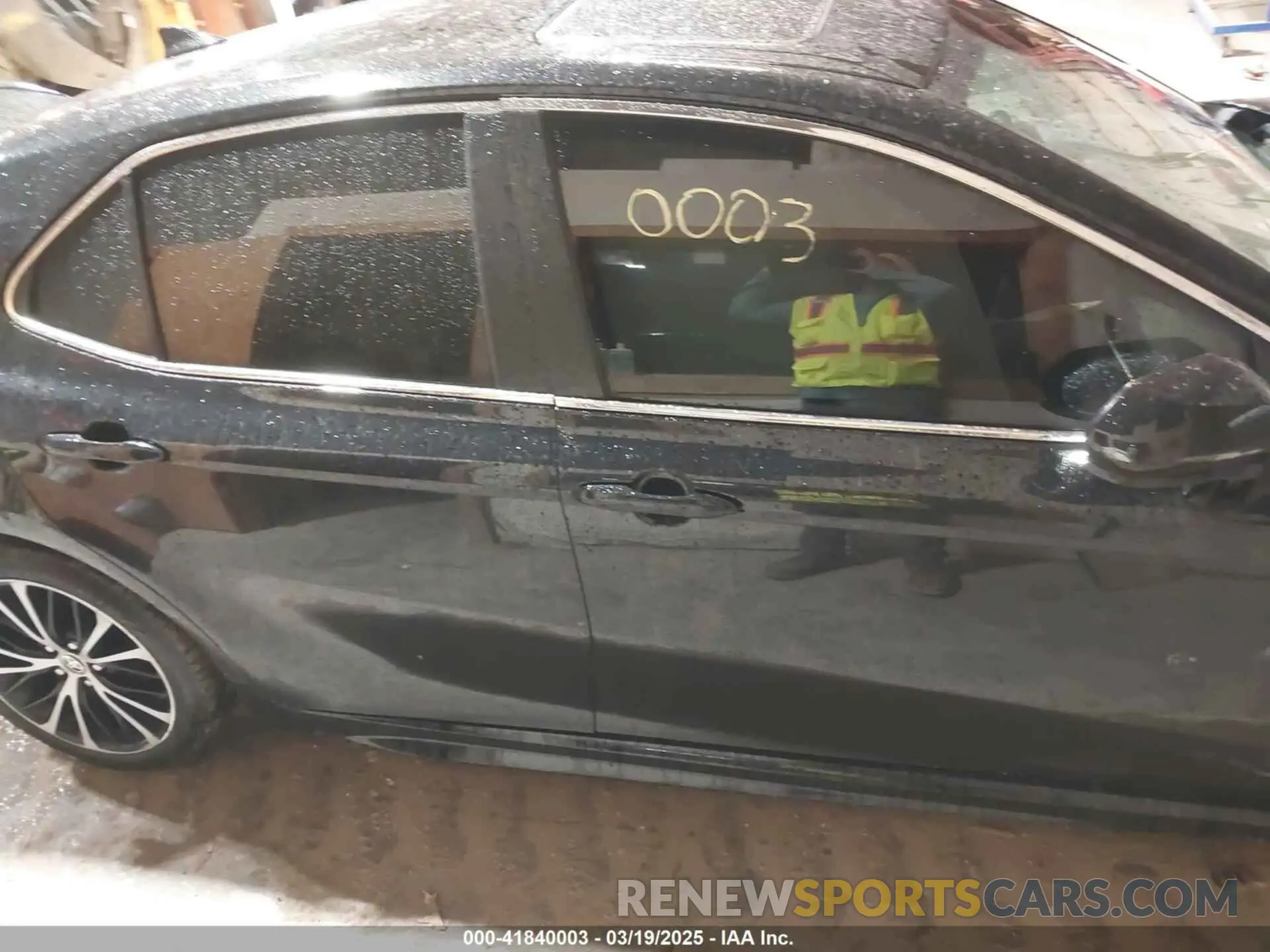 13 Photograph of a damaged car 4T1G11AK6LU505034 TOYOTA CAMRY 2020