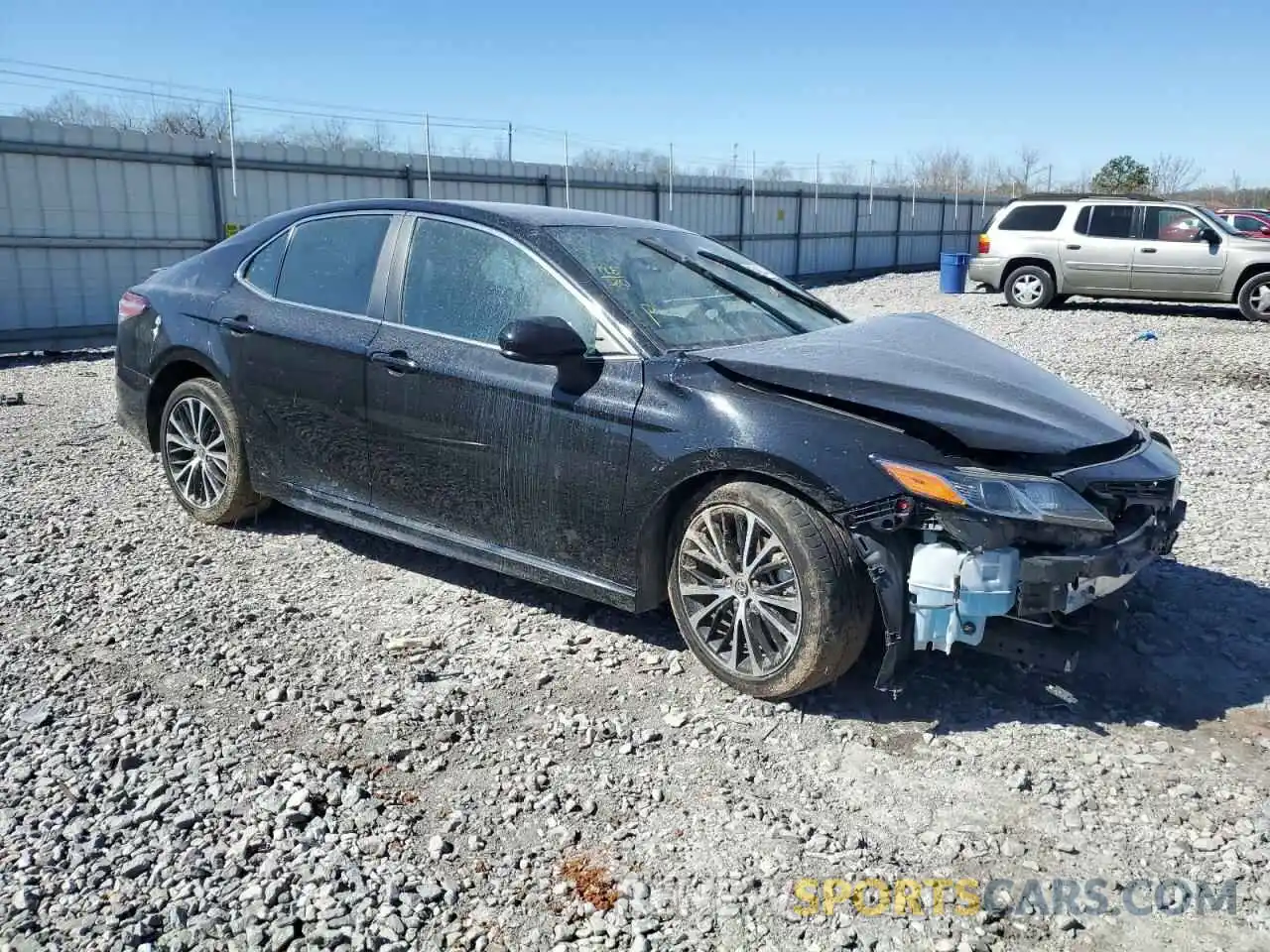 4 Photograph of a damaged car 4T1G11AK6LU507589 TOYOTA CAMRY 2020