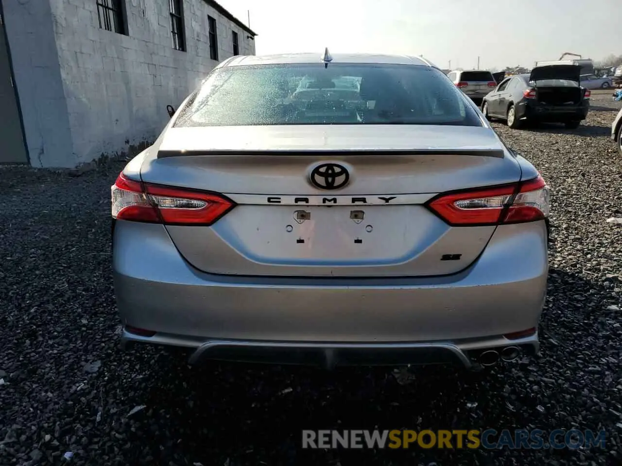 6 Photograph of a damaged car 4T1G11AK6LU858485 TOYOTA CAMRY 2020