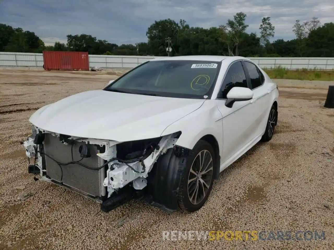 2 Photograph of a damaged car 4T1G11AK6LU865520 TOYOTA CAMRY 2020