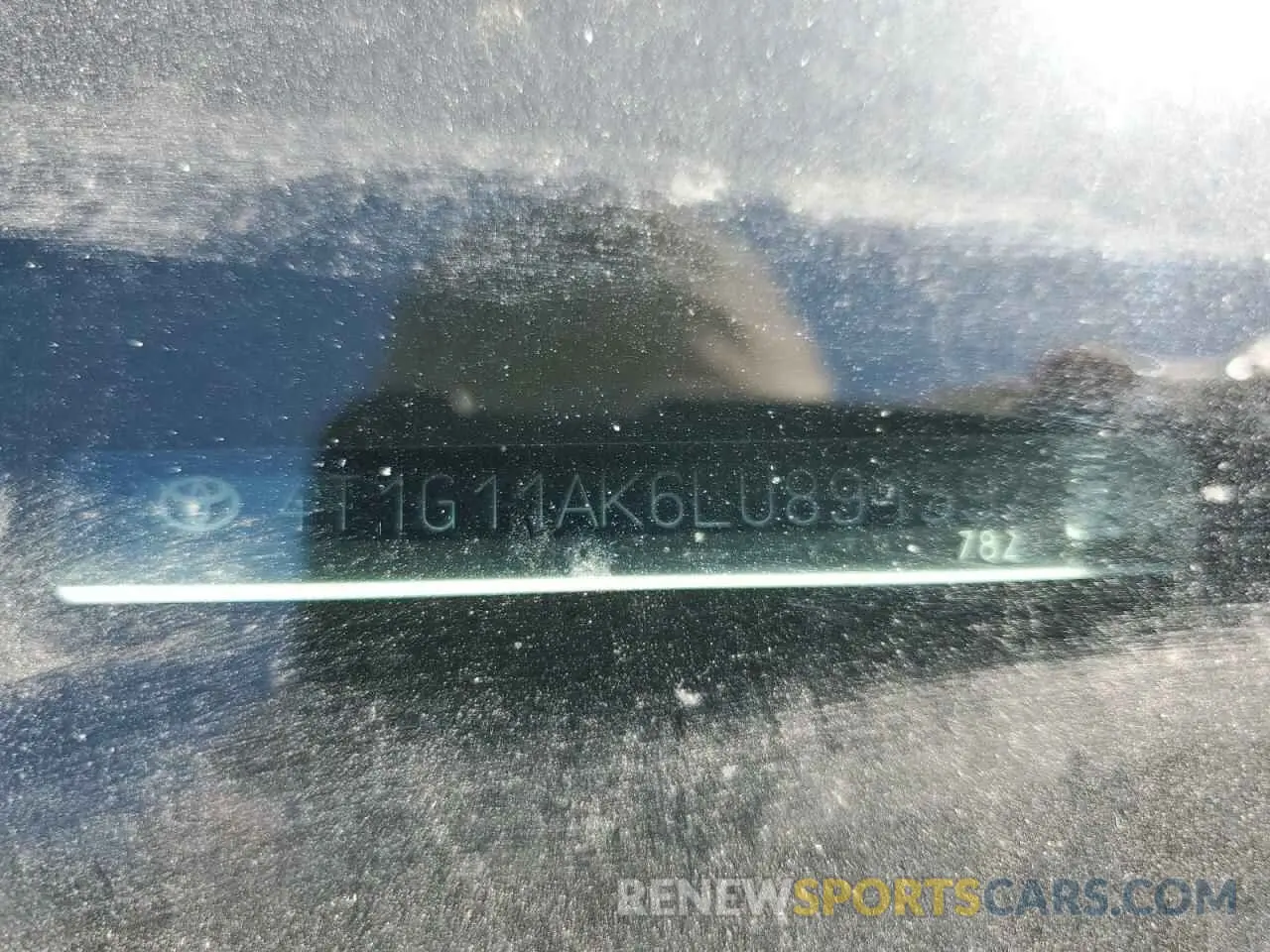 12 Photograph of a damaged car 4T1G11AK6LU891597 TOYOTA CAMRY 2020