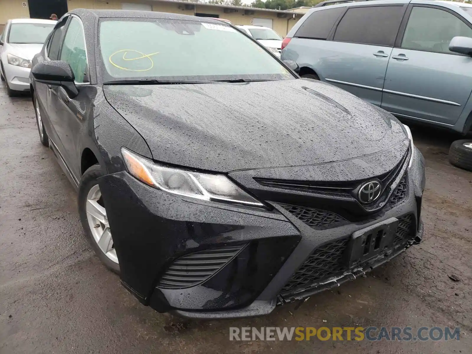 1 Photograph of a damaged car 4T1G11AK6LU903702 TOYOTA CAMRY 2020