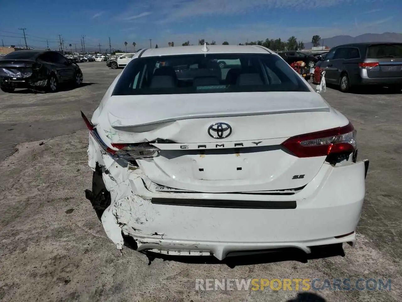 6 Photograph of a damaged car 4T1G11AK6LU917874 TOYOTA CAMRY 2020