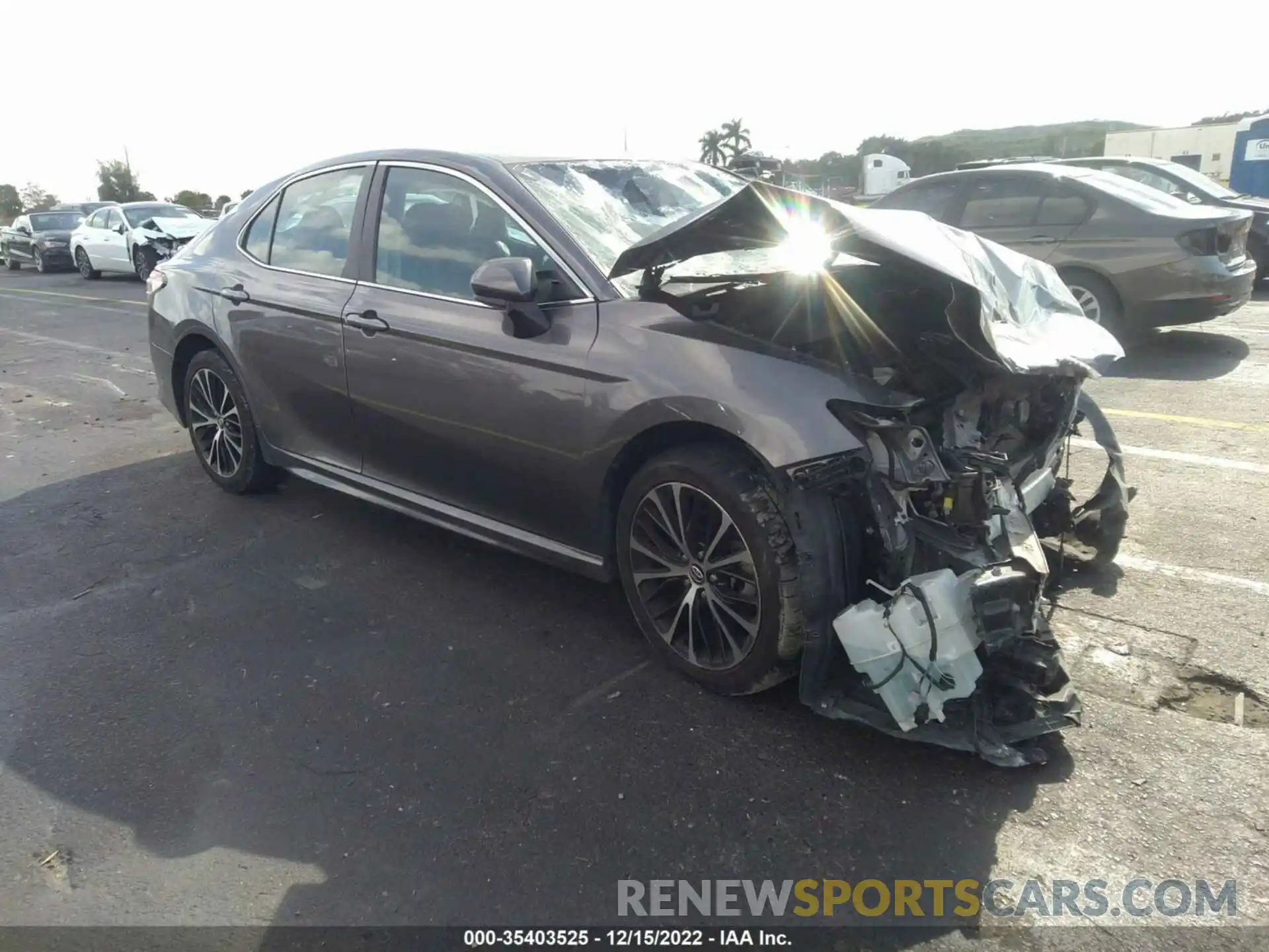 1 Photograph of a damaged car 4T1G11AK6LU929636 TOYOTA CAMRY 2020