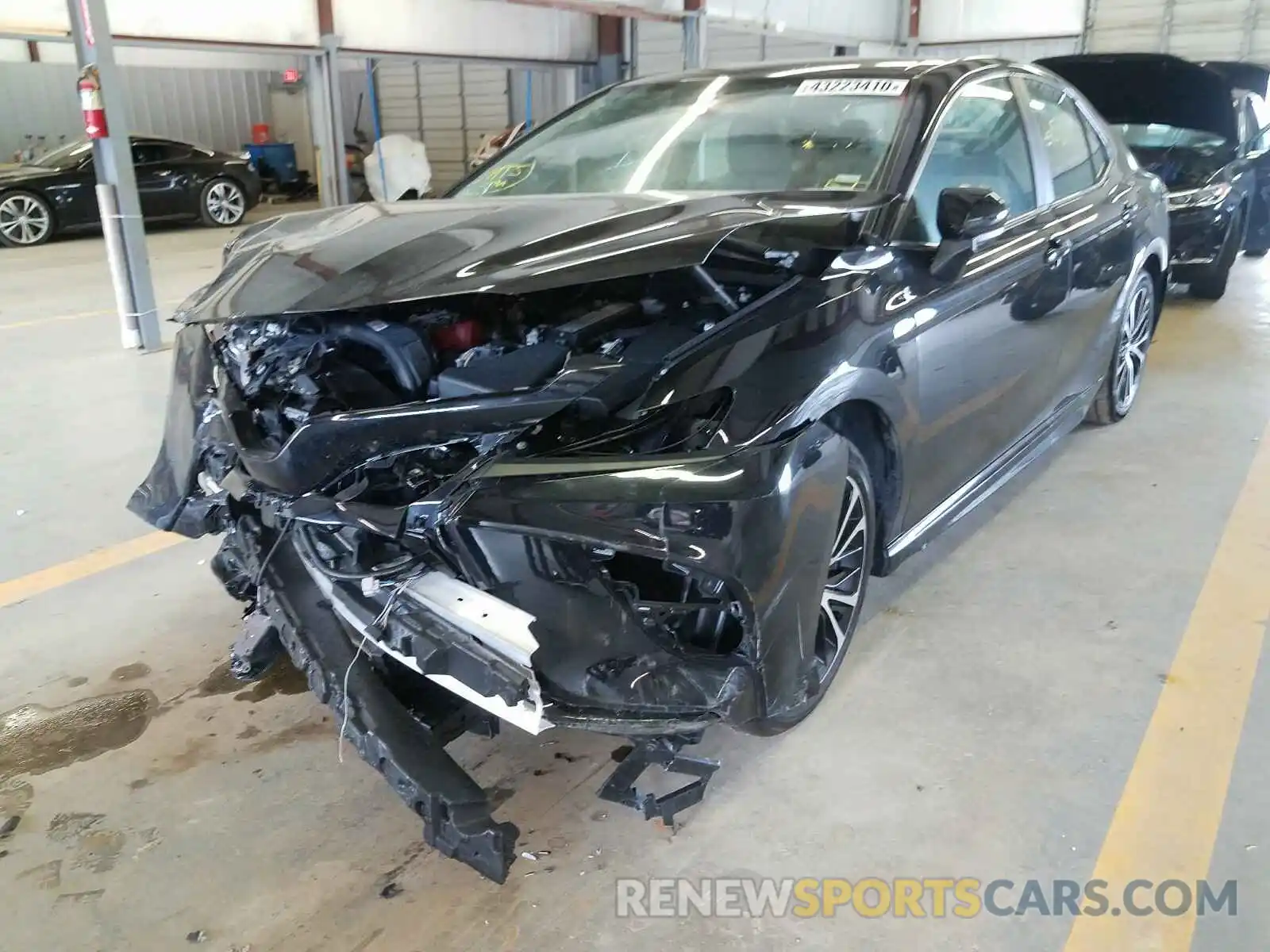 2 Photograph of a damaged car 4T1G11AK6LU940734 TOYOTA CAMRY 2020