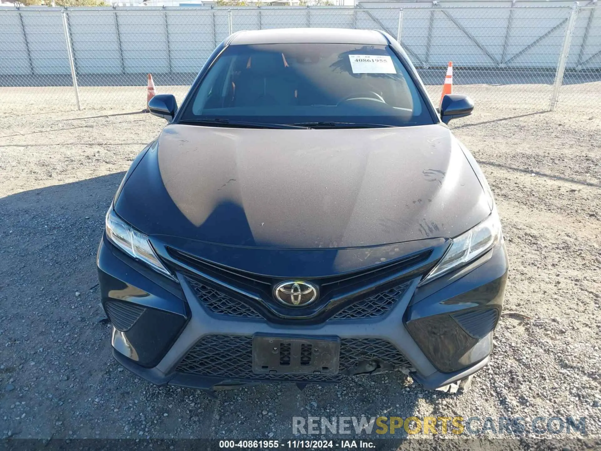 12 Photograph of a damaged car 4T1G11AK6LU945481 TOYOTA CAMRY 2020