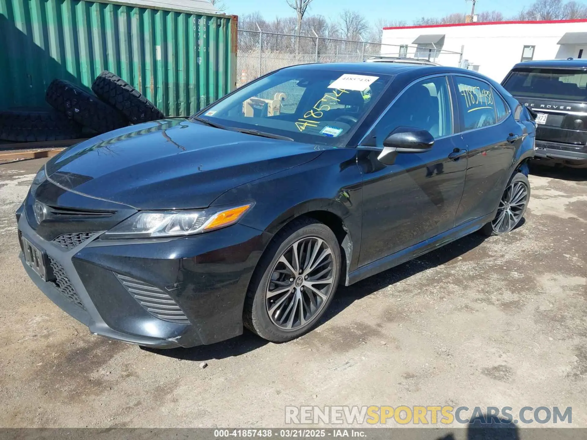 2 Photograph of a damaged car 4T1G11AK6LU953953 TOYOTA CAMRY 2020