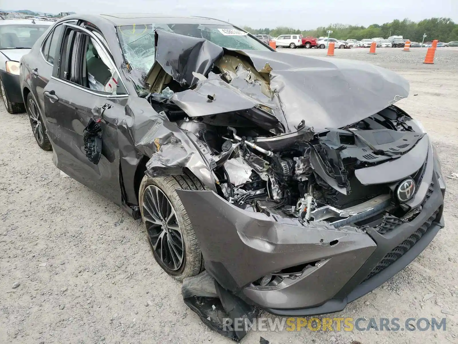 1 Photograph of a damaged car 4T1G11AK6LU956285 TOYOTA CAMRY 2020