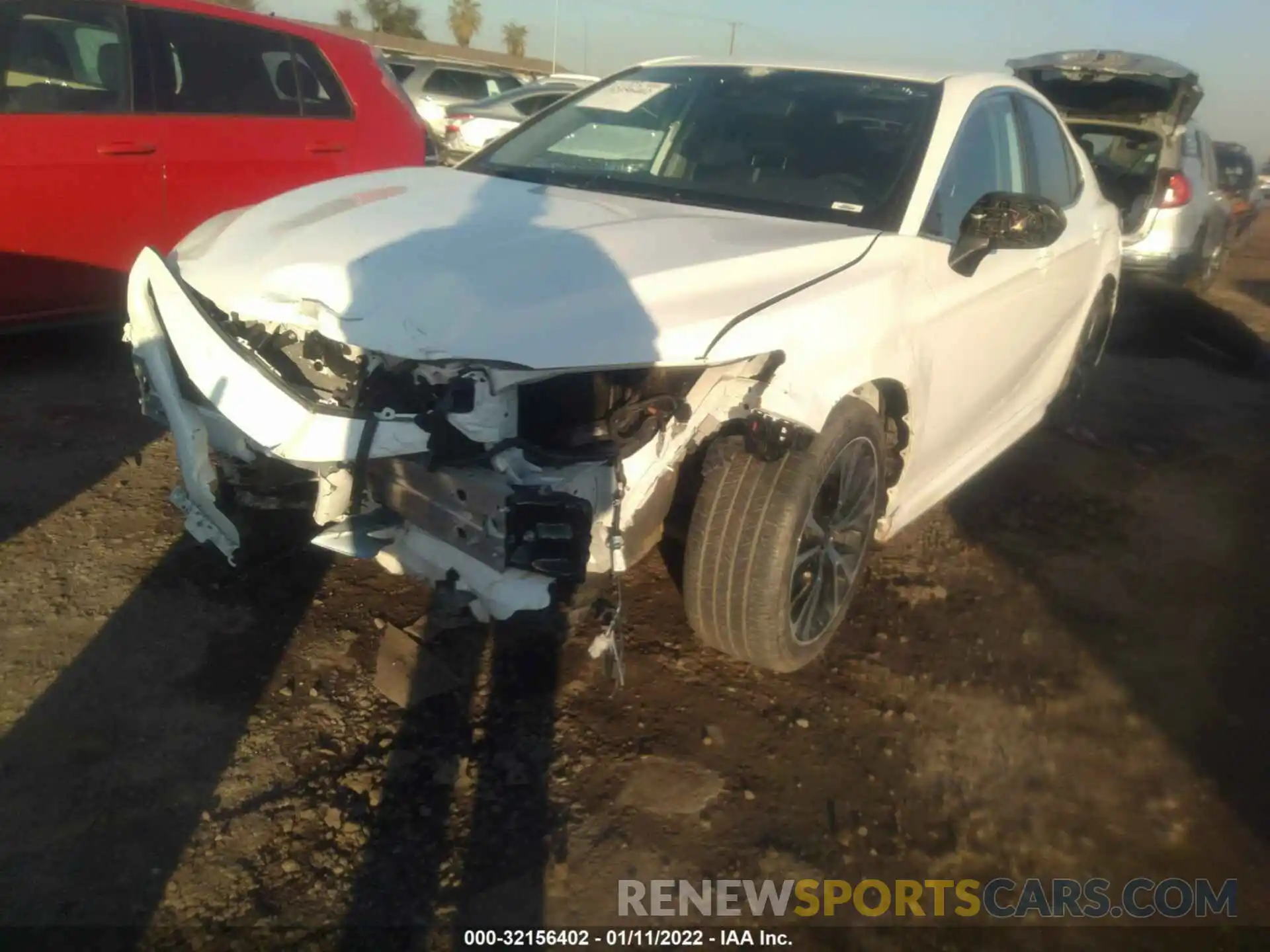 2 Photograph of a damaged car 4T1G11AK6LU965813 TOYOTA CAMRY 2020