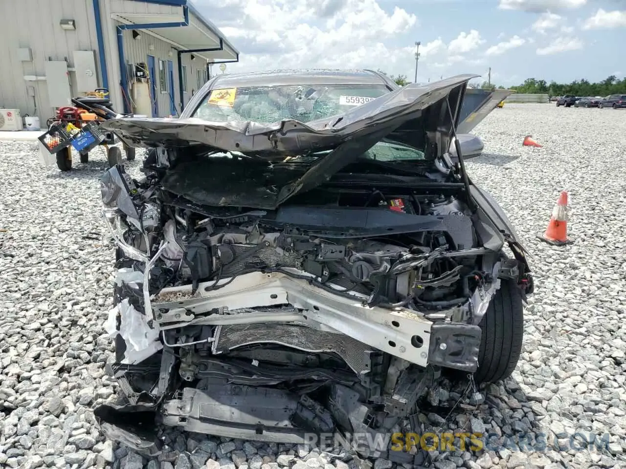 5 Photograph of a damaged car 4T1G11AK6LU969473 TOYOTA CAMRY 2020