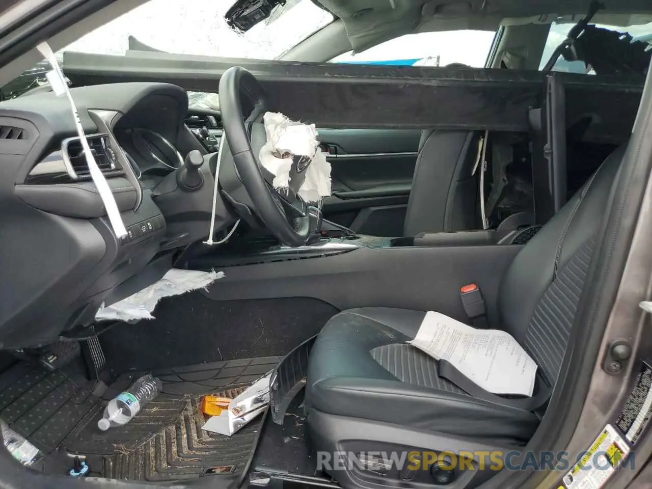 7 Photograph of a damaged car 4T1G11AK6LU969473 TOYOTA CAMRY 2020
