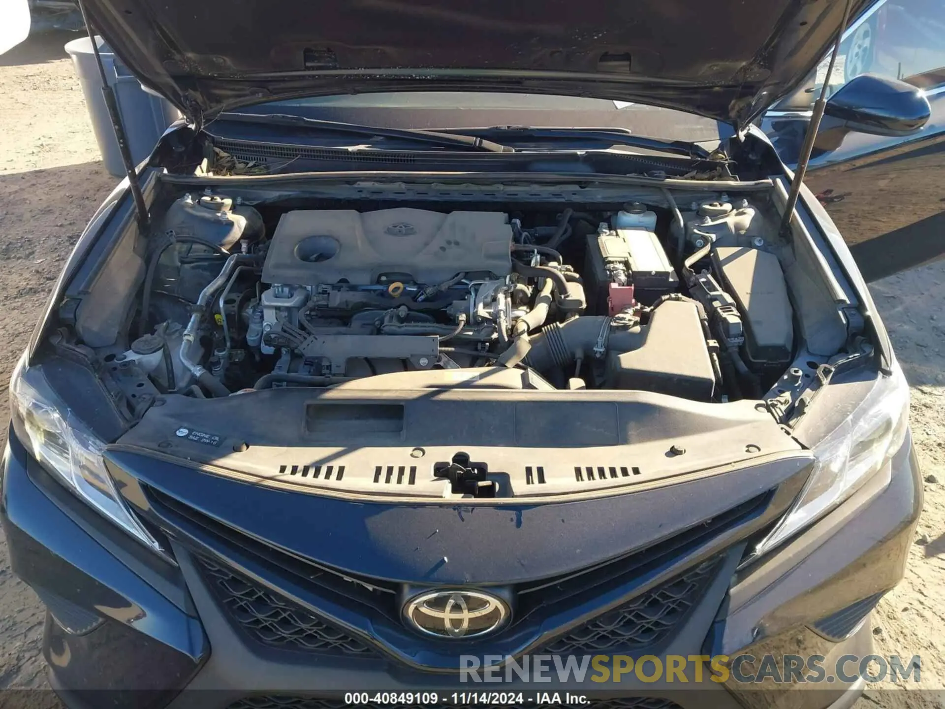 10 Photograph of a damaged car 4T1G11AK6LU983342 TOYOTA CAMRY 2020