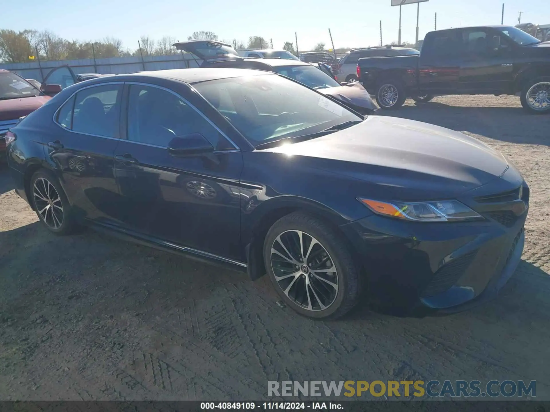 13 Photograph of a damaged car 4T1G11AK6LU983342 TOYOTA CAMRY 2020