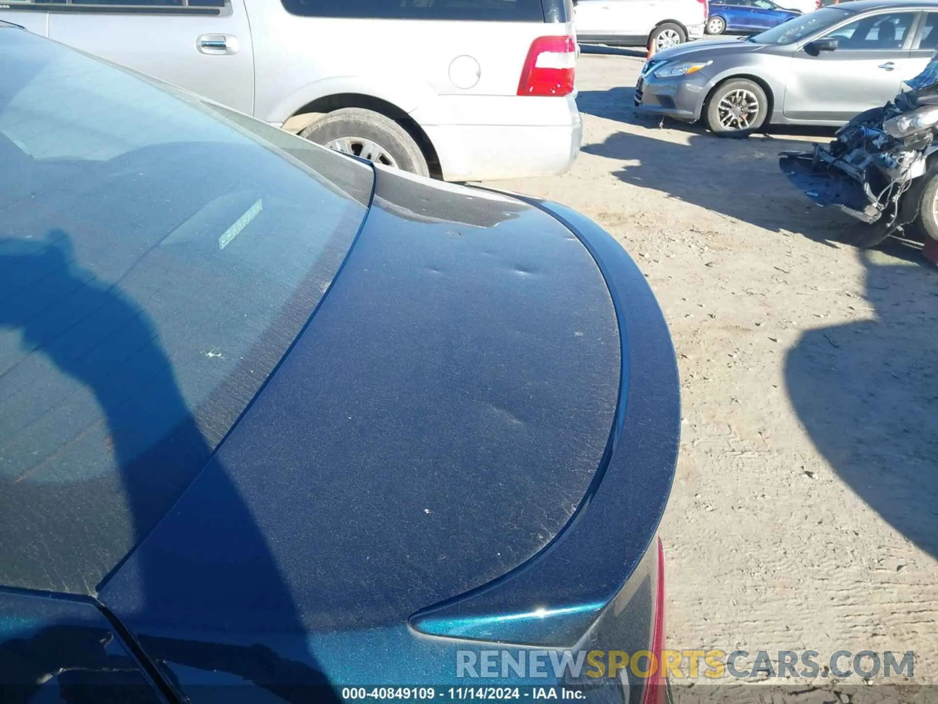 6 Photograph of a damaged car 4T1G11AK6LU983342 TOYOTA CAMRY 2020