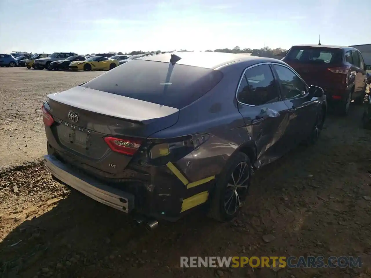 4 Photograph of a damaged car 4T1G11AK6LU992977 TOYOTA CAMRY 2020