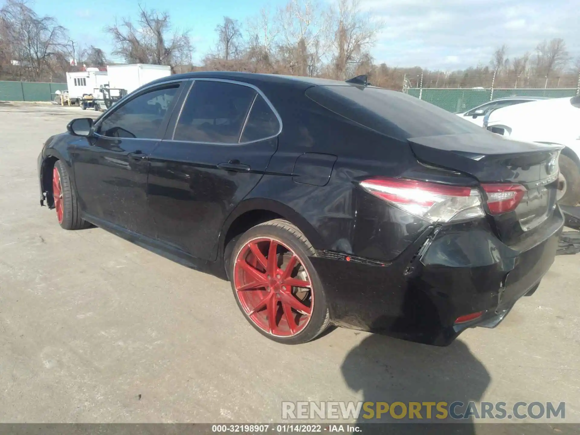 3 Photograph of a damaged car 4T1G11AK6LU994048 TOYOTA CAMRY 2020