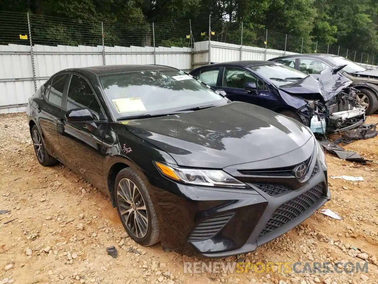 1 Photograph of a damaged car 4T1G11AK6LU994339 TOYOTA CAMRY 2020