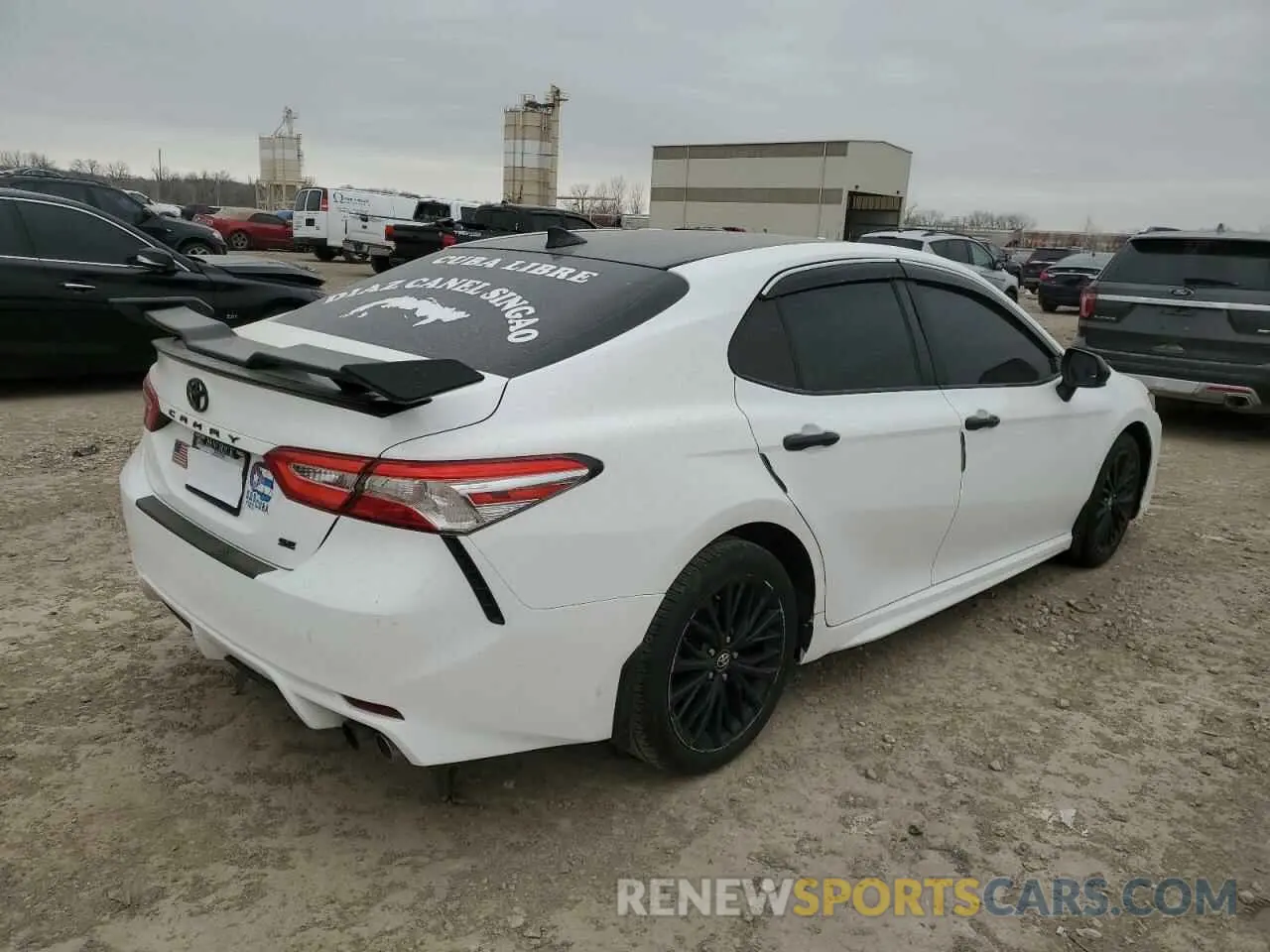 3 Photograph of a damaged car 4T1G11AK7LU309300 TOYOTA CAMRY 2020