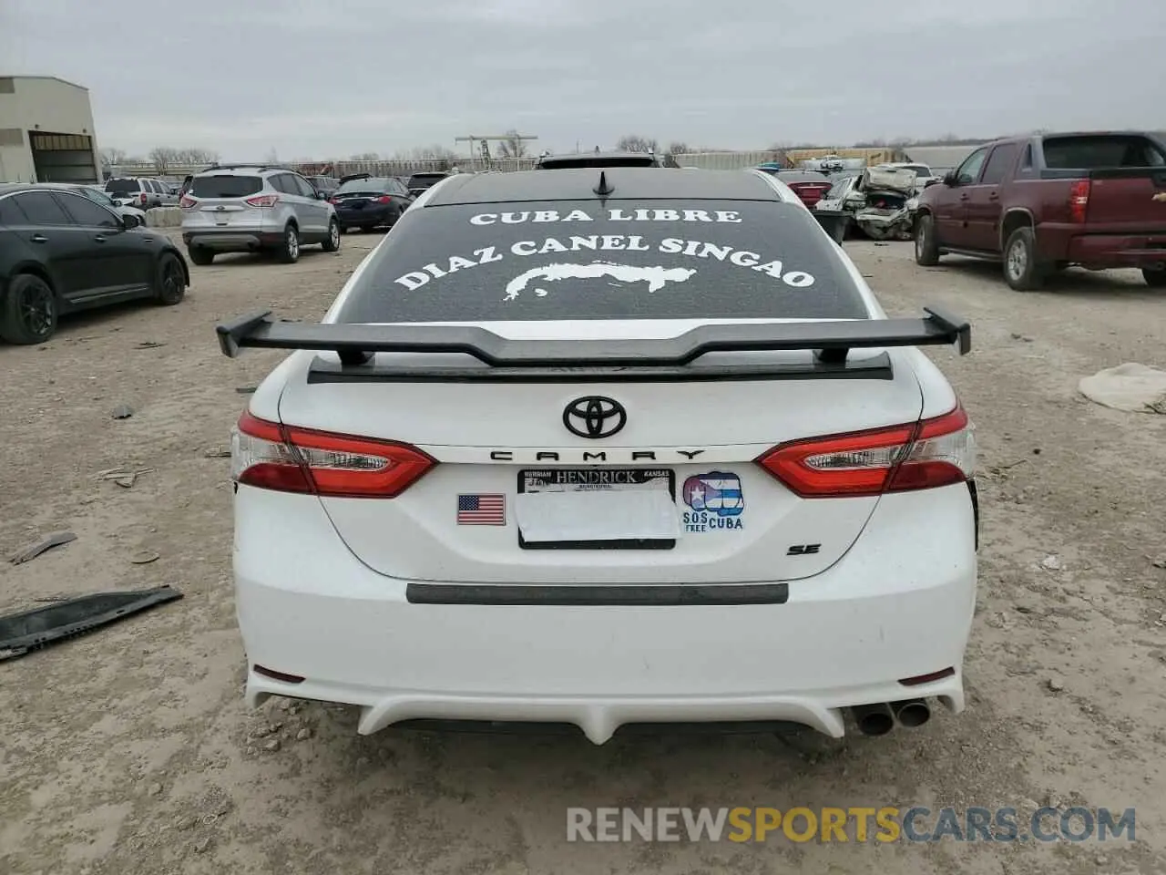 6 Photograph of a damaged car 4T1G11AK7LU309300 TOYOTA CAMRY 2020