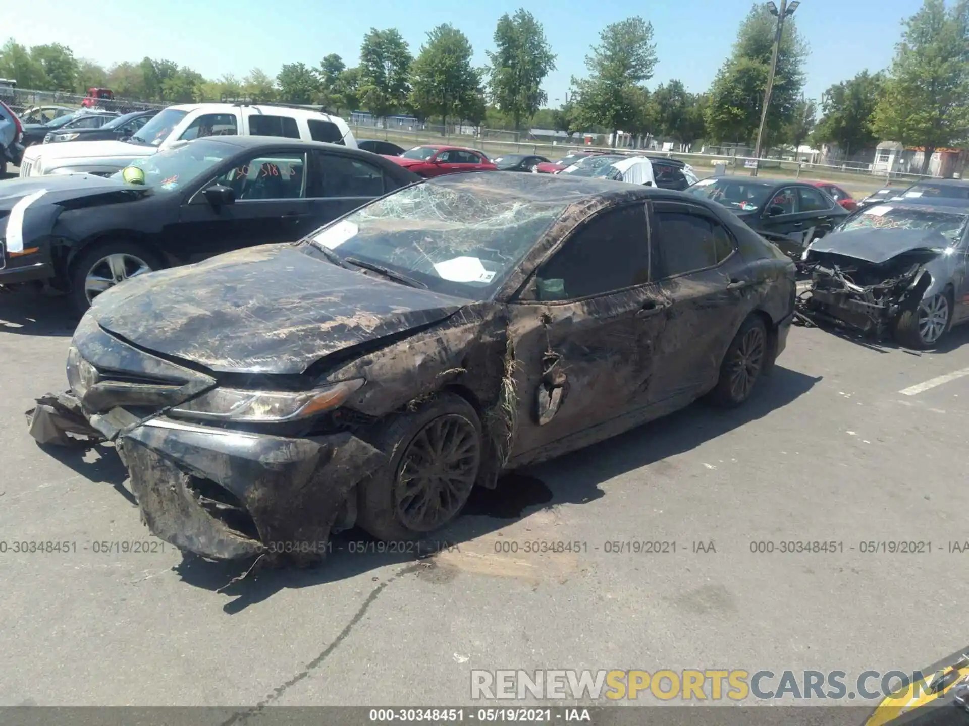 2 Photograph of a damaged car 4T1G11AK7LU313704 TOYOTA CAMRY 2020