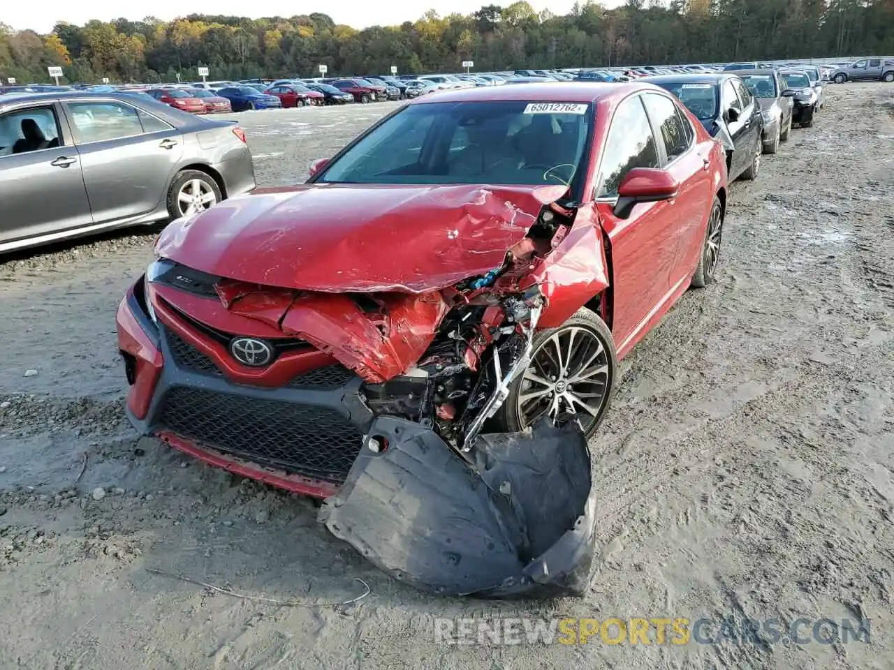 9 Photograph of a damaged car 4T1G11AK7LU323018 TOYOTA CAMRY 2020