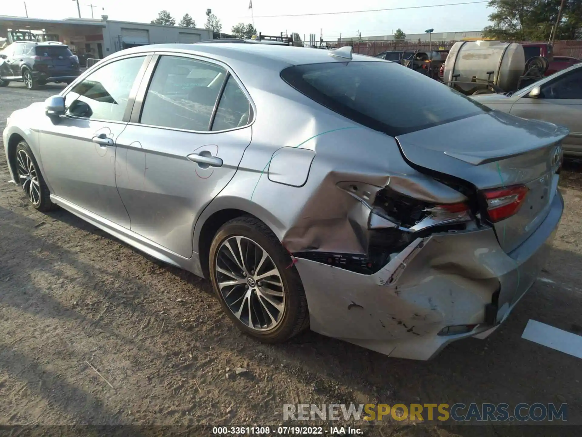 3 Photograph of a damaged car 4T1G11AK7LU329028 TOYOTA CAMRY 2020