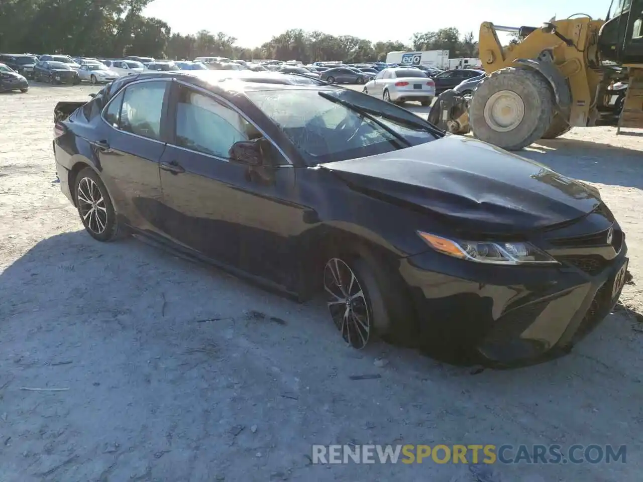 4 Photograph of a damaged car 4T1G11AK7LU329952 TOYOTA CAMRY 2020