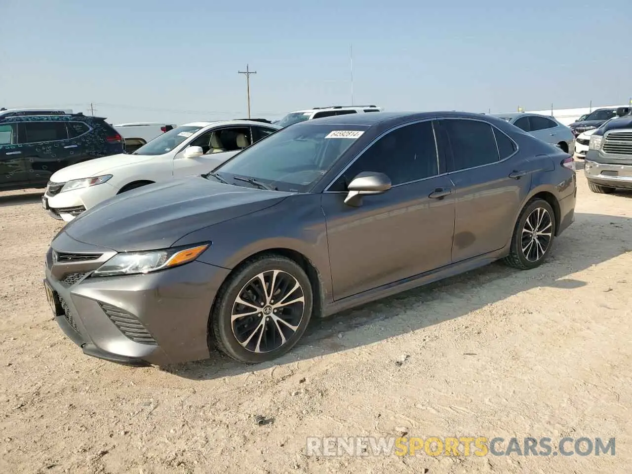 1 Photograph of a damaged car 4T1G11AK7LU333449 TOYOTA CAMRY 2020