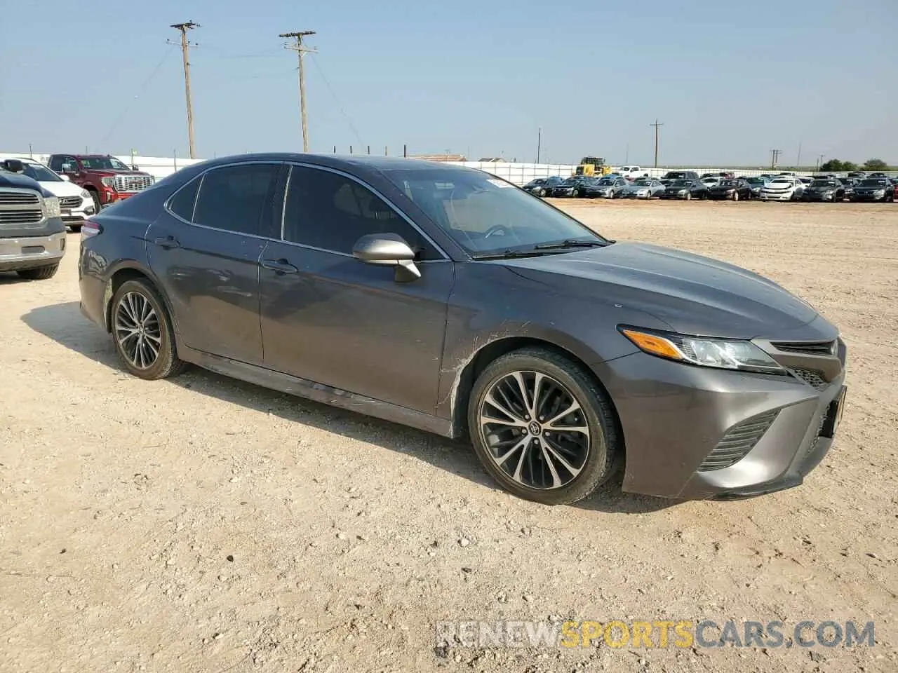 4 Photograph of a damaged car 4T1G11AK7LU333449 TOYOTA CAMRY 2020