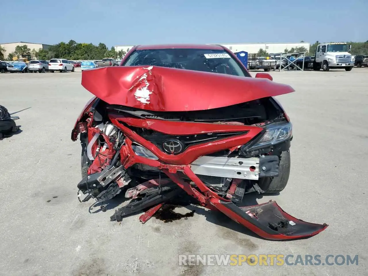 5 Photograph of a damaged car 4T1G11AK7LU337906 TOYOTA CAMRY 2020