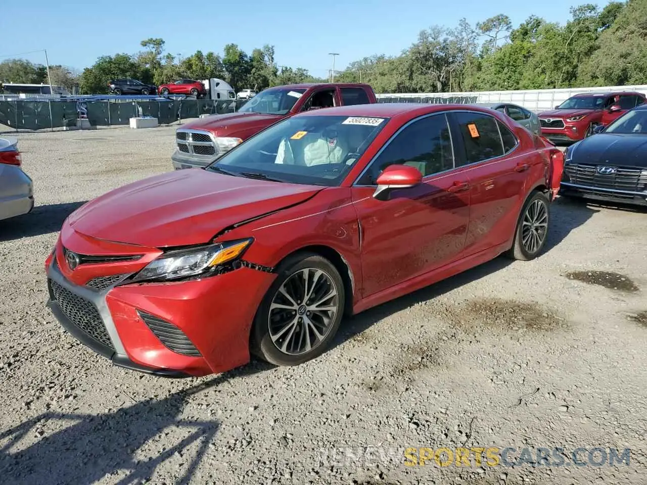 1 Photograph of a damaged car 4T1G11AK7LU338263 TOYOTA CAMRY 2020