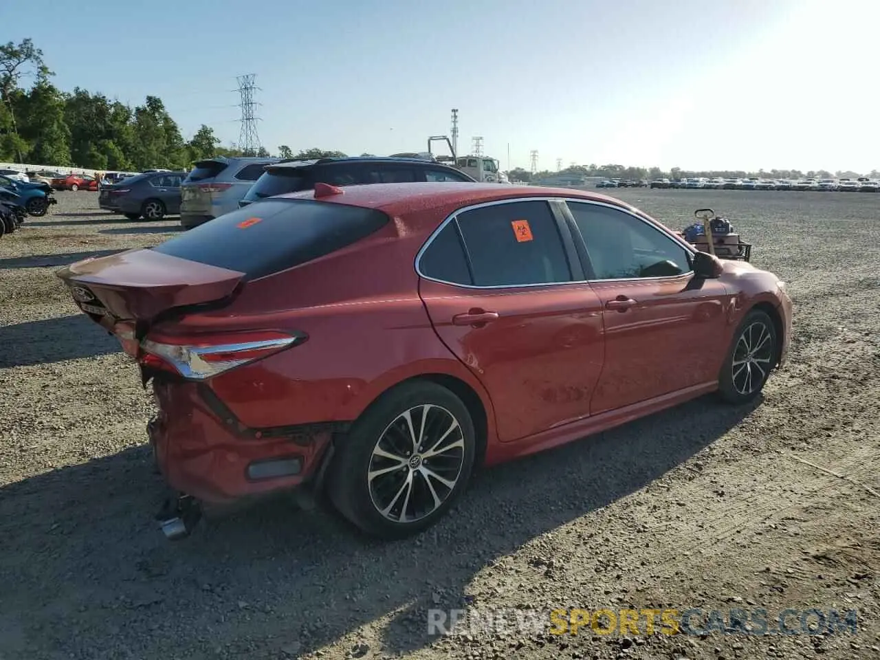 3 Photograph of a damaged car 4T1G11AK7LU338263 TOYOTA CAMRY 2020