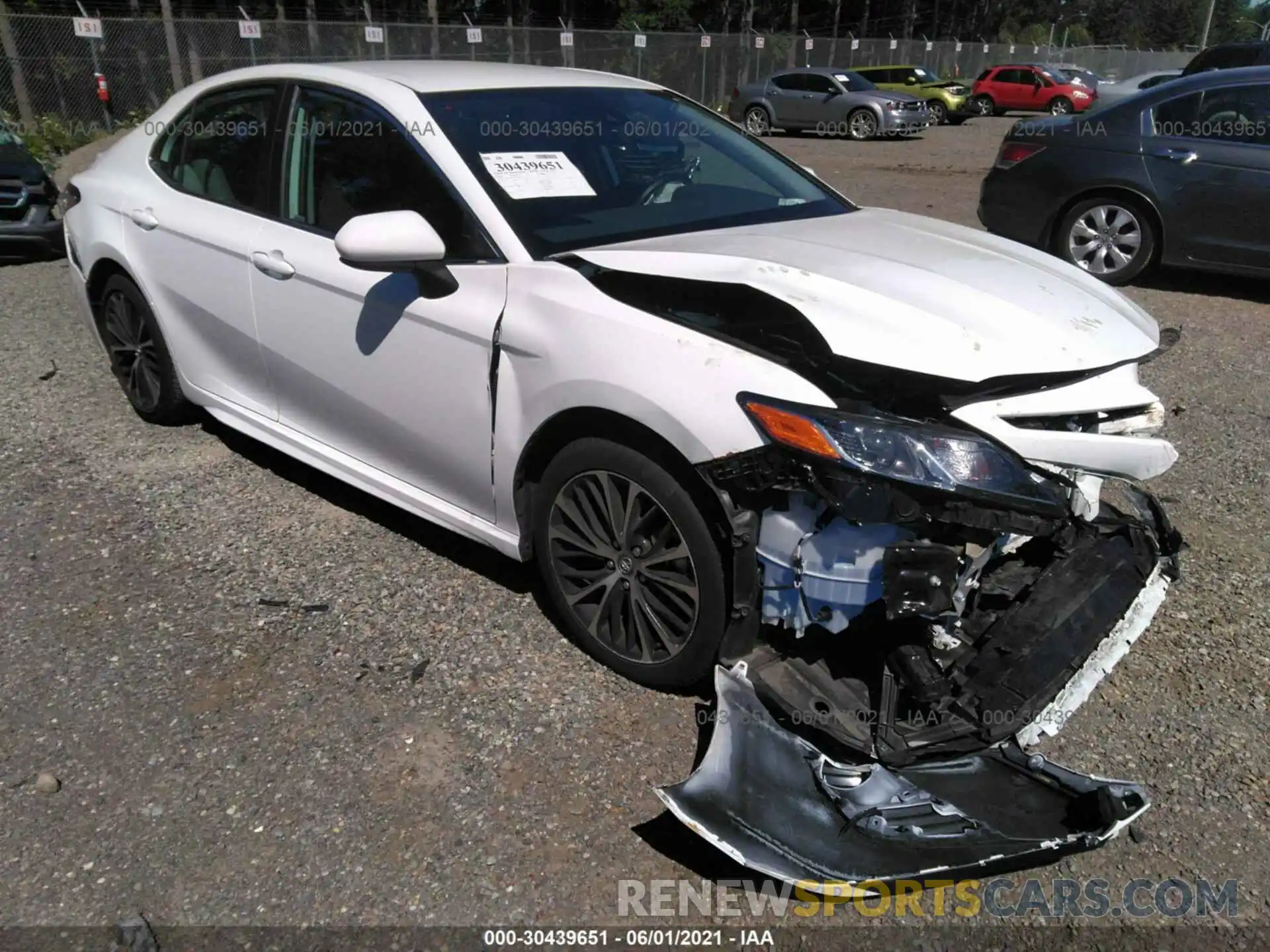 1 Photograph of a damaged car 4T1G11AK7LU341776 TOYOTA CAMRY 2020