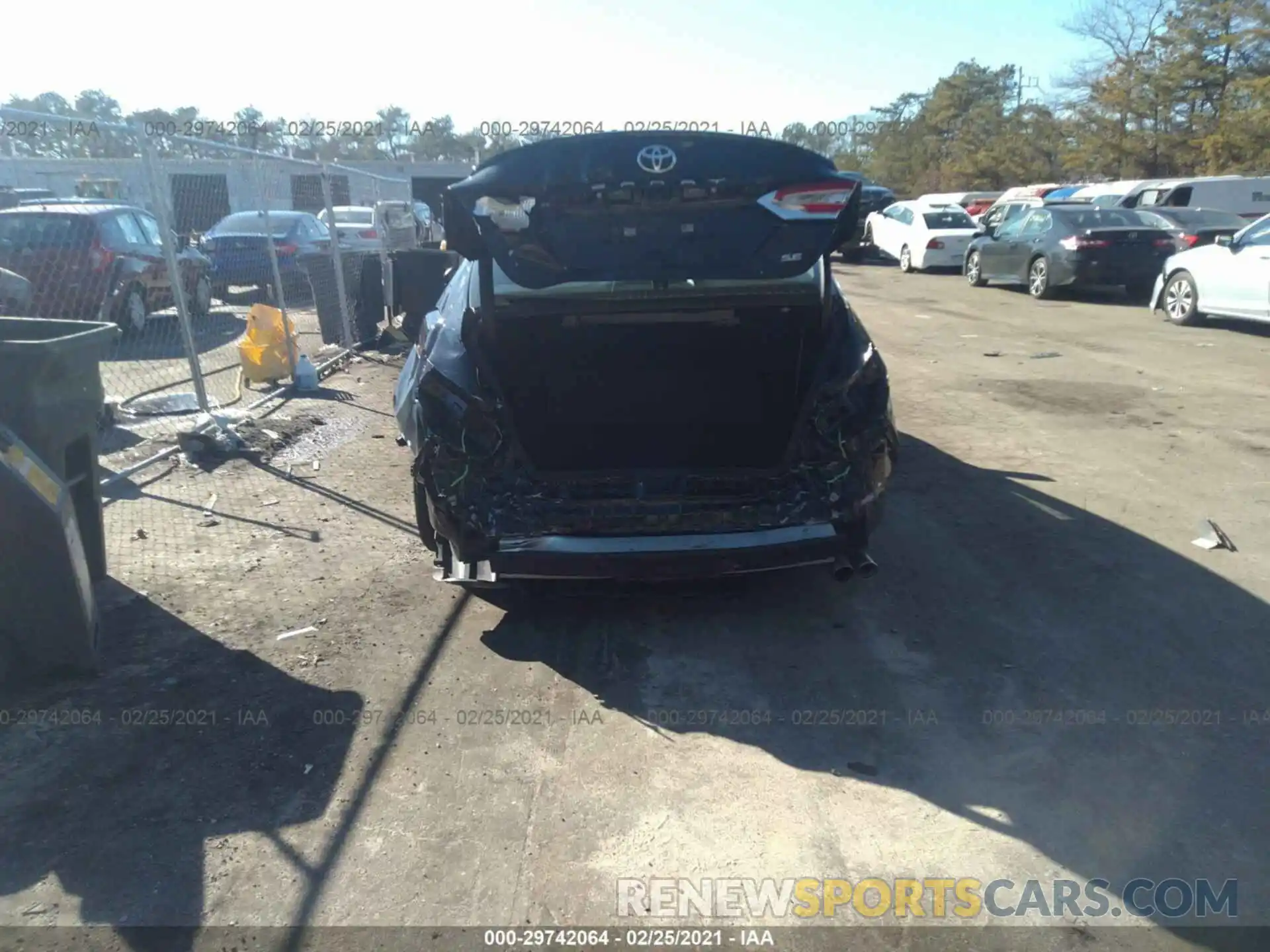 6 Photograph of a damaged car 4T1G11AK7LU345942 TOYOTA CAMRY 2020