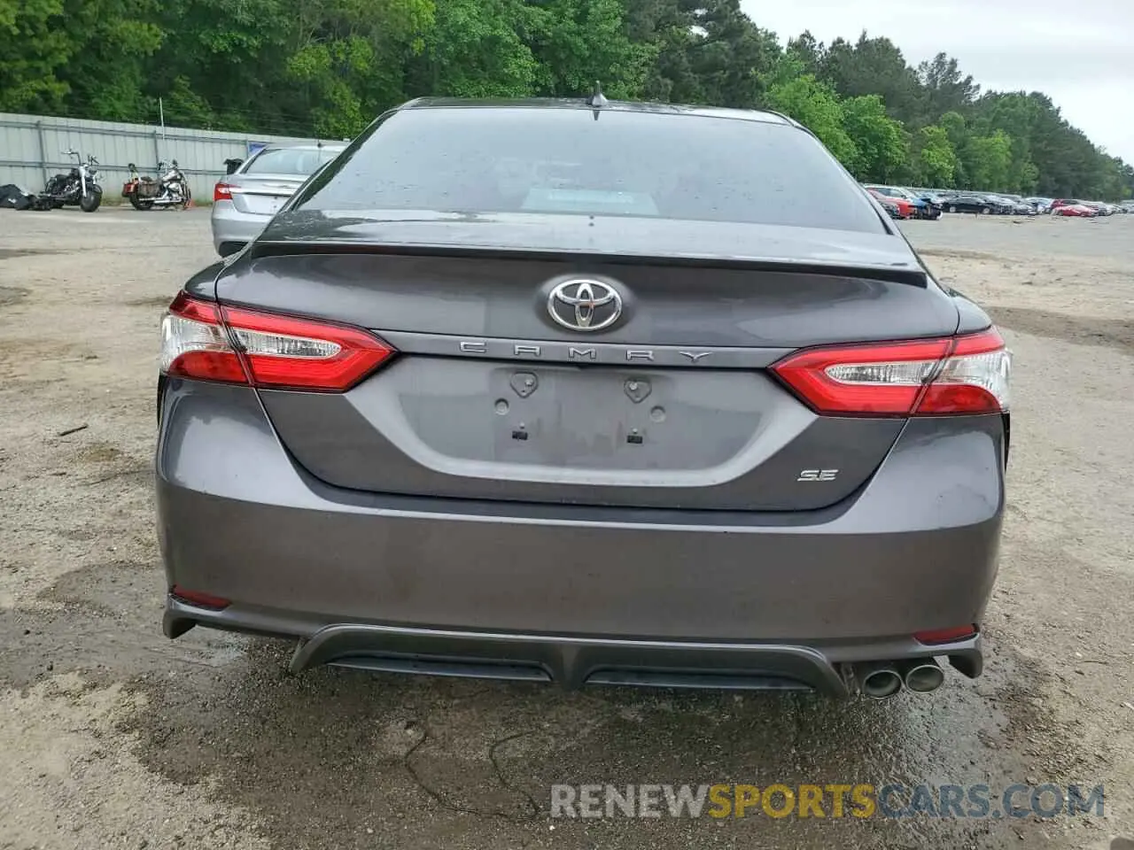 6 Photograph of a damaged car 4T1G11AK7LU352969 TOYOTA CAMRY 2020