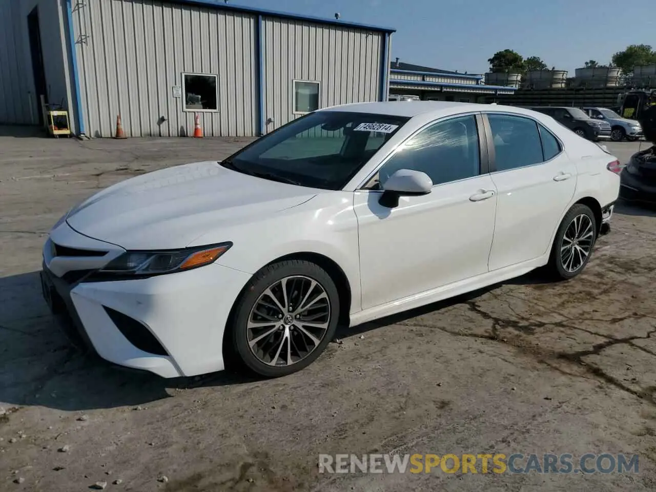 1 Photograph of a damaged car 4T1G11AK7LU354060 TOYOTA CAMRY 2020