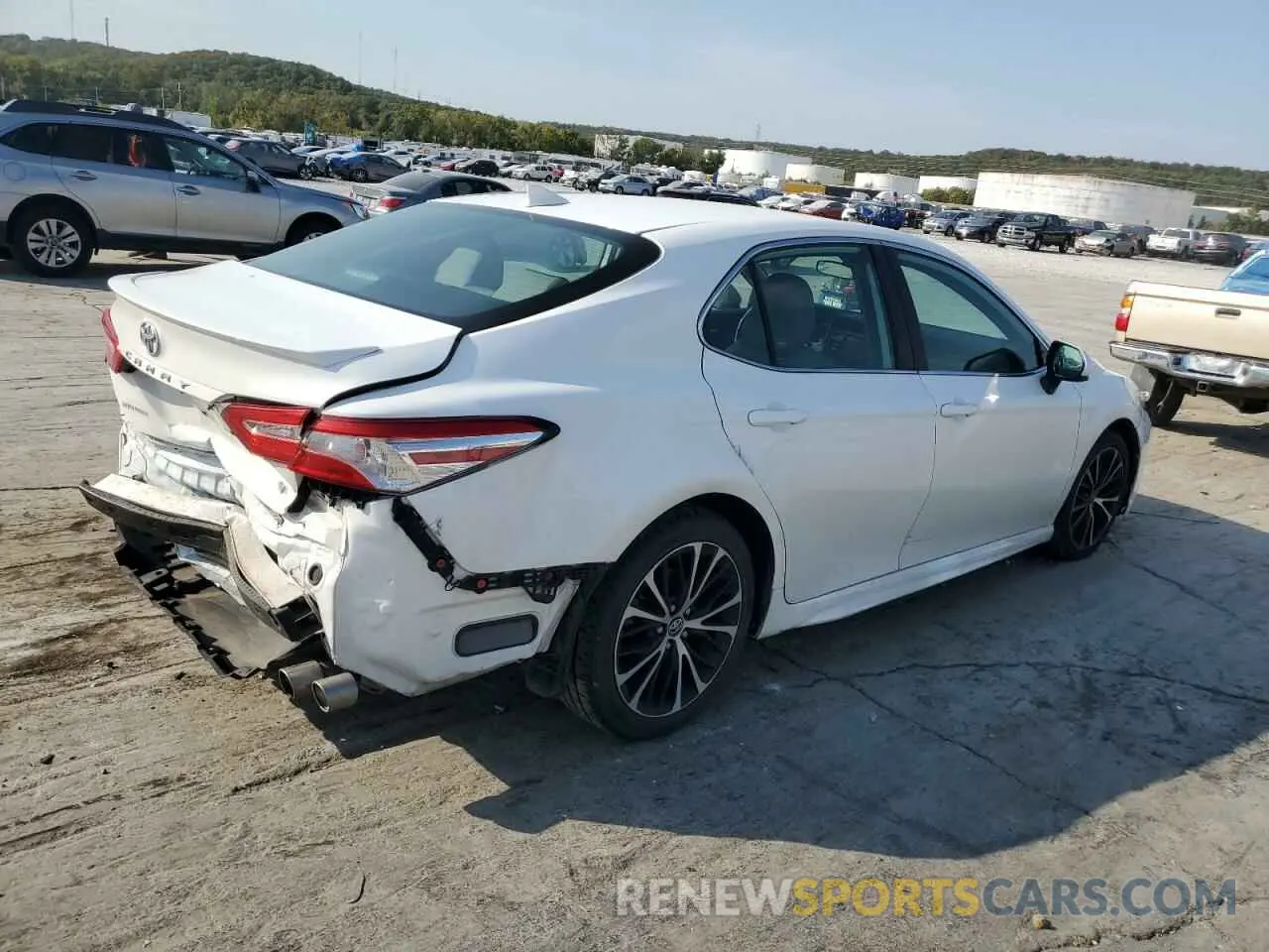3 Photograph of a damaged car 4T1G11AK7LU354060 TOYOTA CAMRY 2020