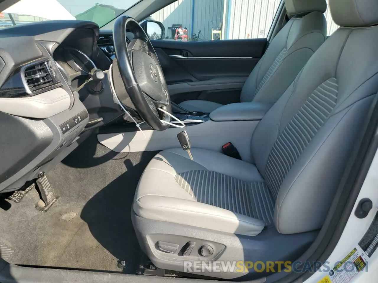 7 Photograph of a damaged car 4T1G11AK7LU354060 TOYOTA CAMRY 2020