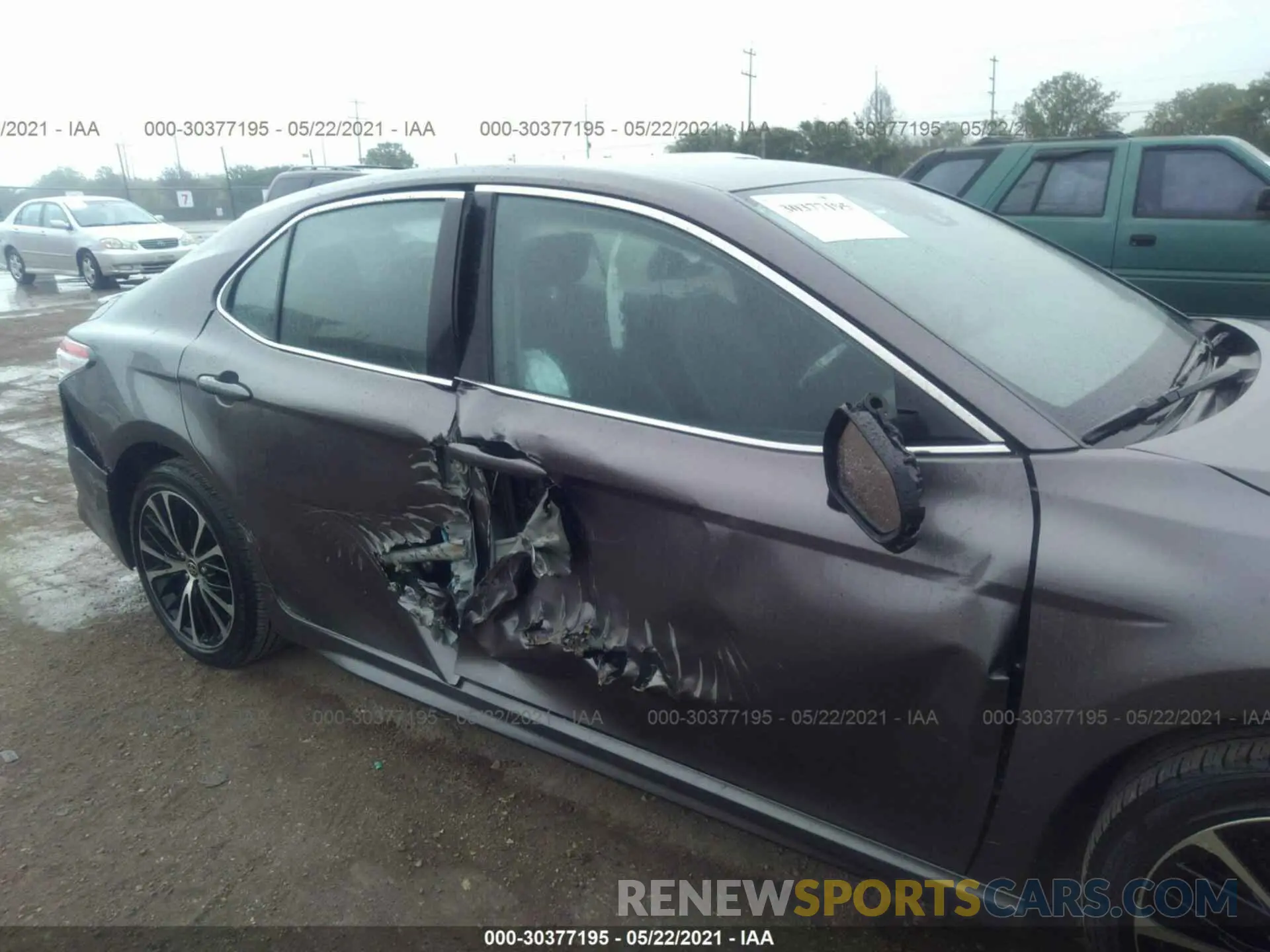 6 Photograph of a damaged car 4T1G11AK7LU359694 TOYOTA CAMRY 2020