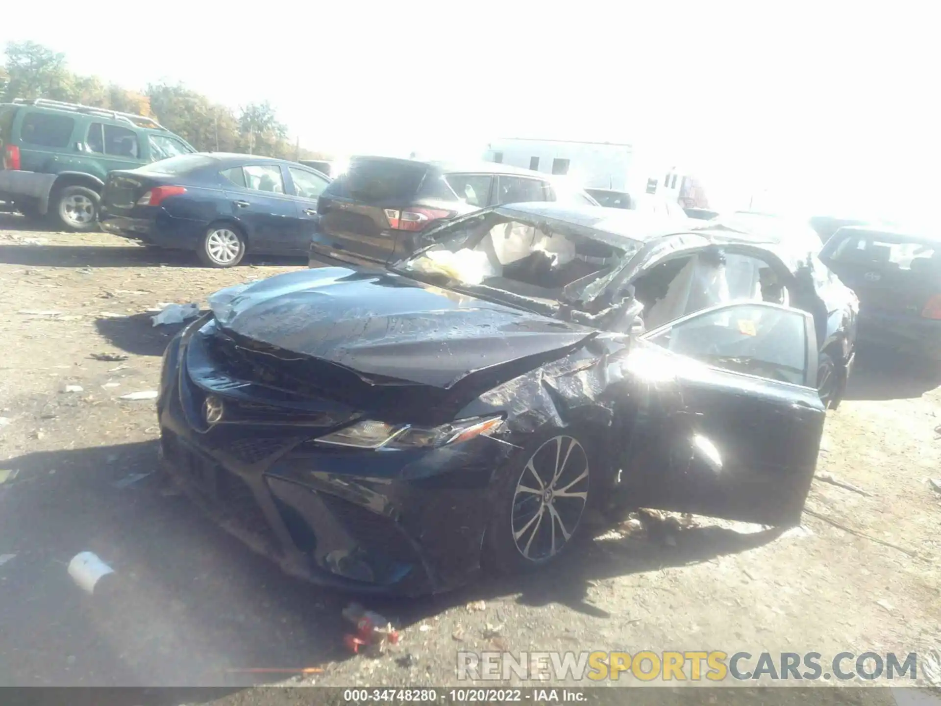 2 Photograph of a damaged car 4T1G11AK7LU362238 TOYOTA CAMRY 2020