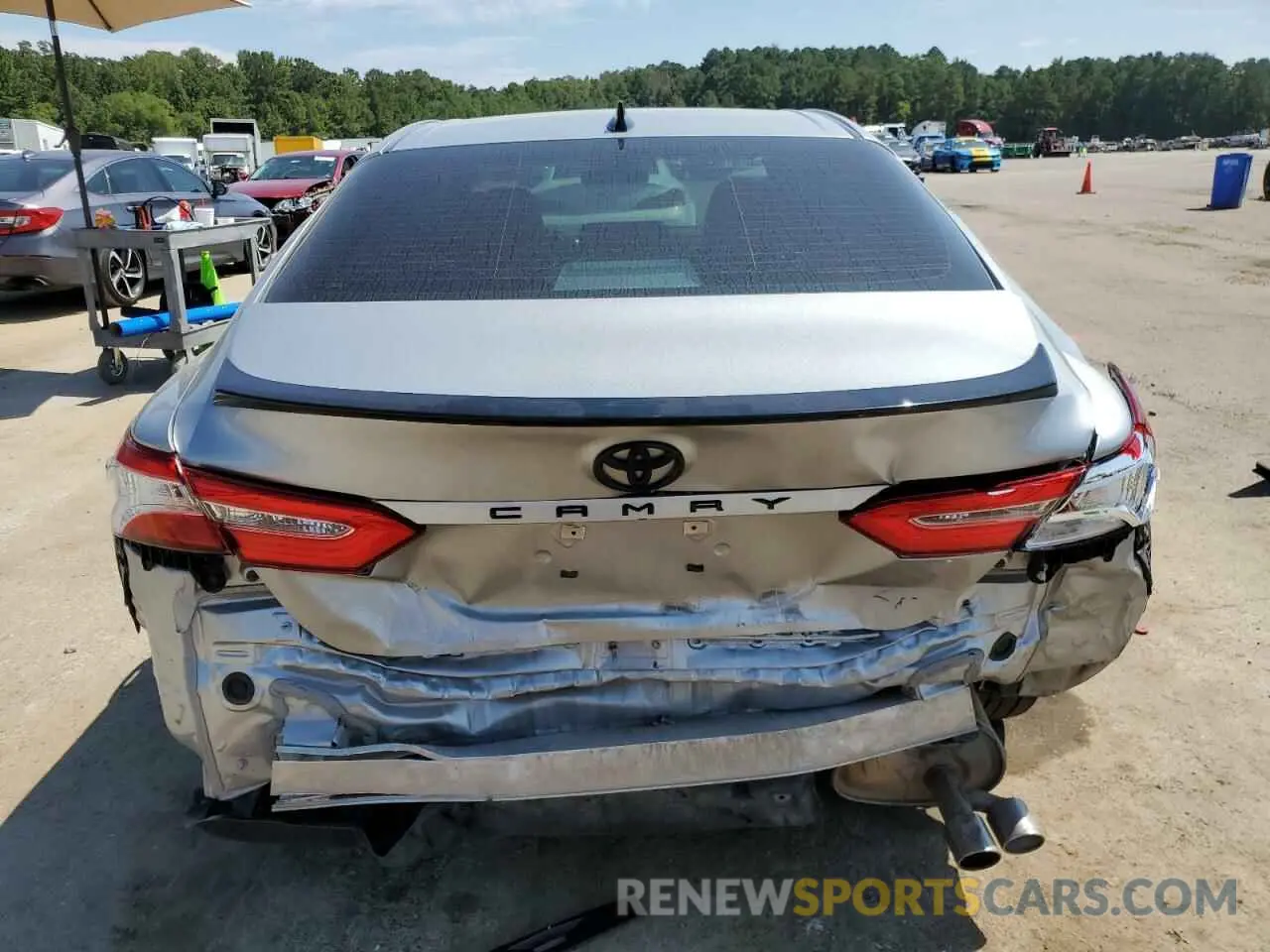6 Photograph of a damaged car 4T1G11AK7LU362241 TOYOTA CAMRY 2020